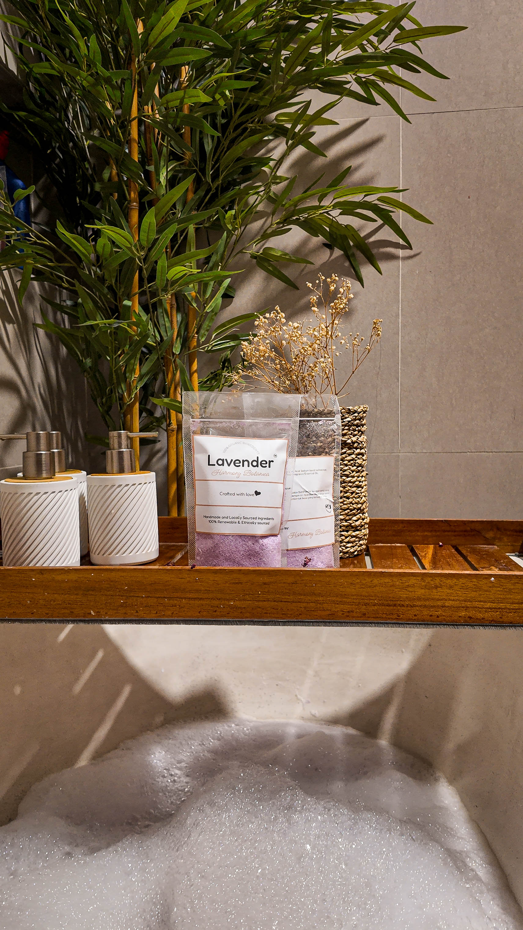 Kenalan dengan Bath Bubble dari Harmony Botanica